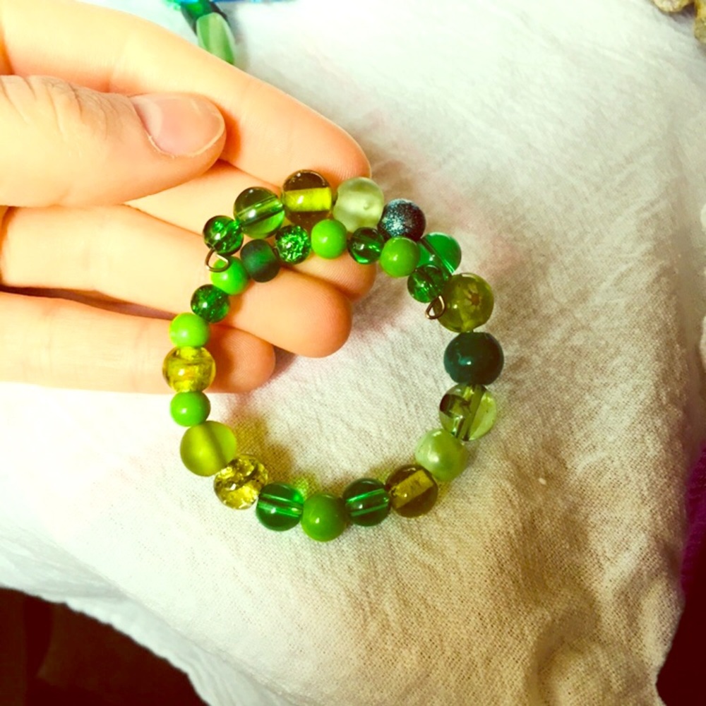 Green memory wire bracelet